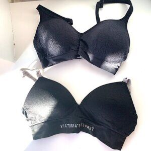 BRAS 2 Black Sz Medium Victoria’s Secret Carole Hockman